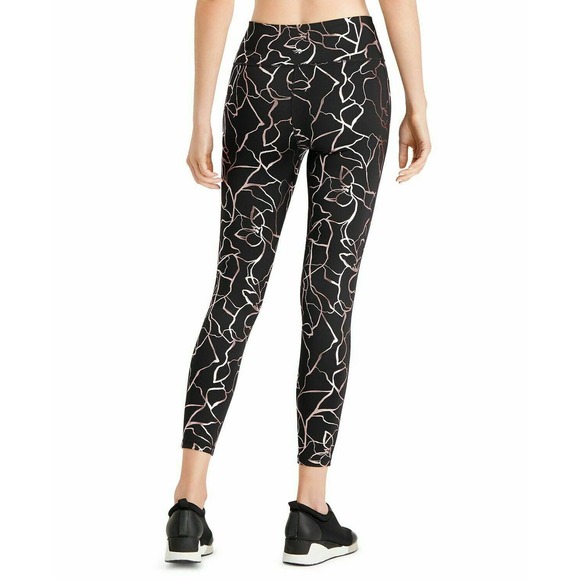 Ideology Printed Luster Mid-Rise Capri Leggings - Picture 2 of 4